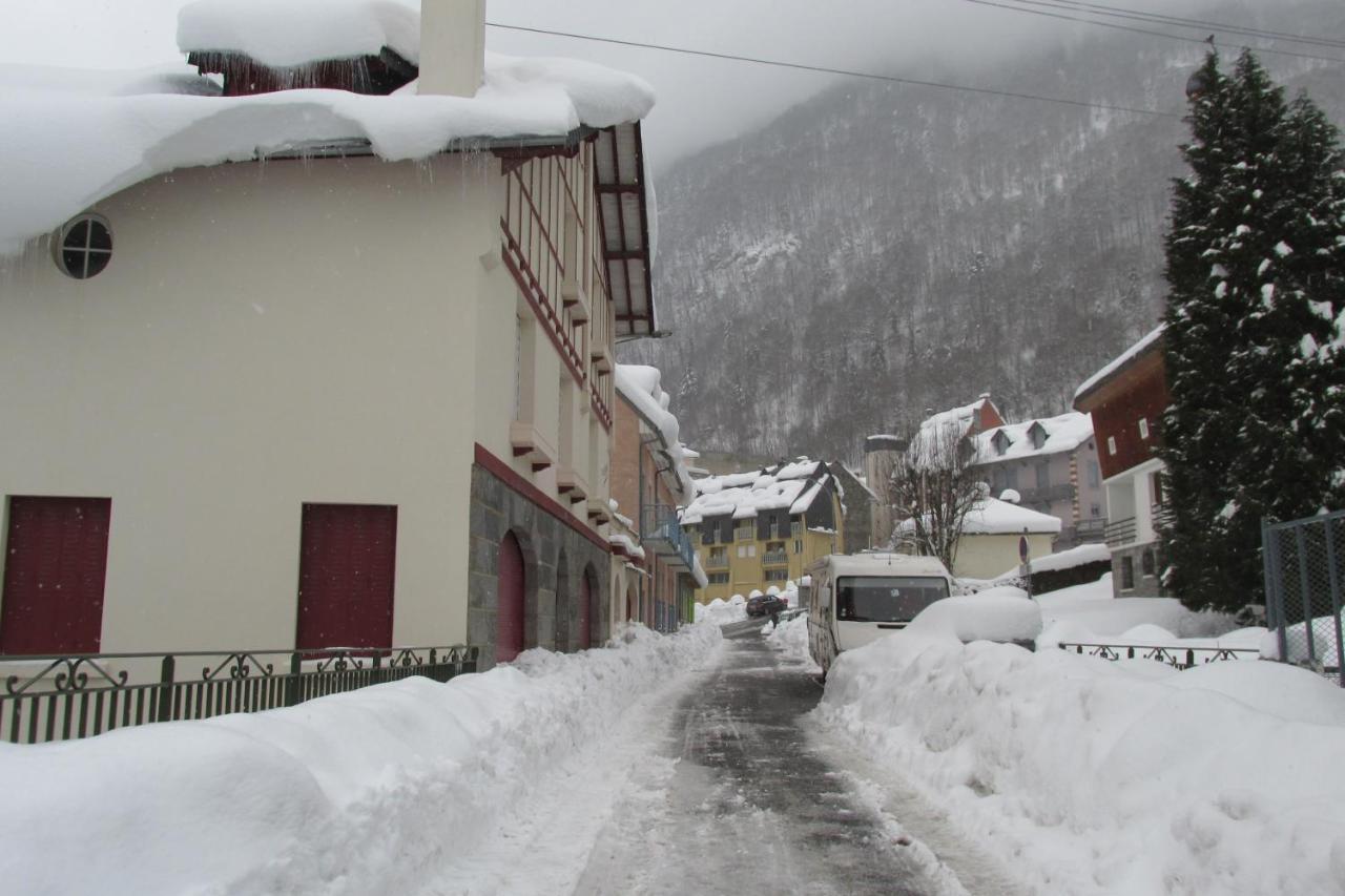 Appartement Cauterets Exterior photo
